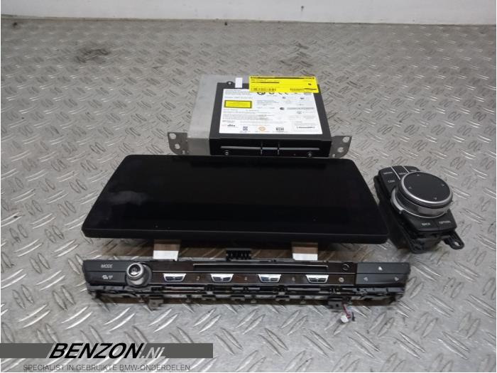 Gebrauchte Navigation Set BMW 5-Serie Preis € 1.999,99 Margenregelung angeboten von Benzon Autodemontage