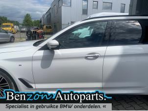 Usados Puerta de 4 puertas izquierda delante BMW 5-Serie Precio de solicitud ofrecido por Benzon Autodemontage