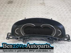Used Instrument panel BMW 5-Serie Price on request offered by Benzon Autodemontage