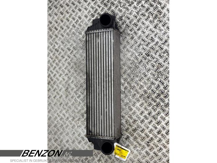 Usados Intercooler BMW 6-Serie Precio € 150,00 Norma de margen ofrecido por Benzon Autodemontage