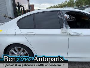 Gebrauchte Tür 4-türig rechts hinten BMW 5-Serie Preis € 350,00 Margenregelung angeboten von Benzon Autodemontage