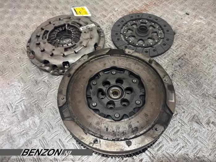 Gebrauchte Kupplungsset (komplett) BMW 1-Serie Preis € 94,99 Margenregelung angeboten von Benzon Autodemontage
