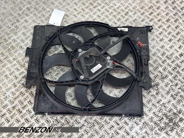Gebrauchte Kühlerventilator BMW 3-Serie Preis € 30,00 Margenregelung angeboten von Benzon Autodemontage