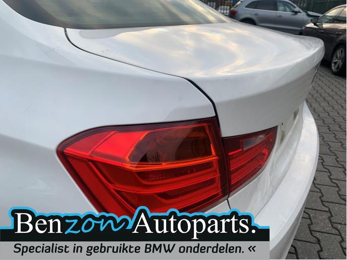 Rücklicht links van een BMW 3-Serie 2014