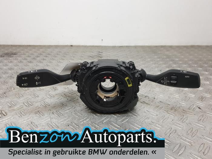 Steering column stalk from a BMW 3-Serie 2017