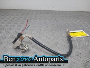 Usagé Borne de batterie BMW 1 serie (F20) 116i 1.6 16V Prix sur demande proposé par Benzon Autodemontage