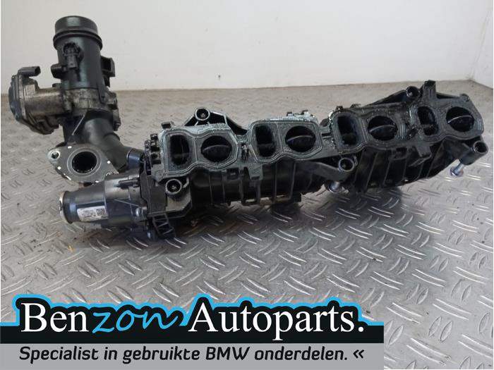 Intake manifold from a BMW 1-Serie 2013