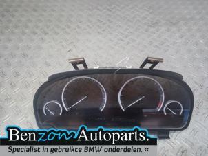 Used Instrument panel BMW 5 serie (F10) 518d 16V Price on request offered by Benzon Autodemontage