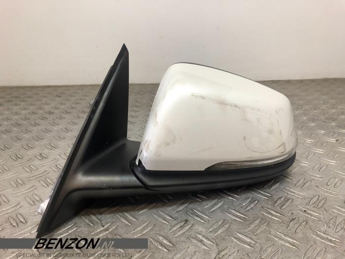 Wing mirror, left BMW X1 sDrive 18d 2.0 16V - 51167459789