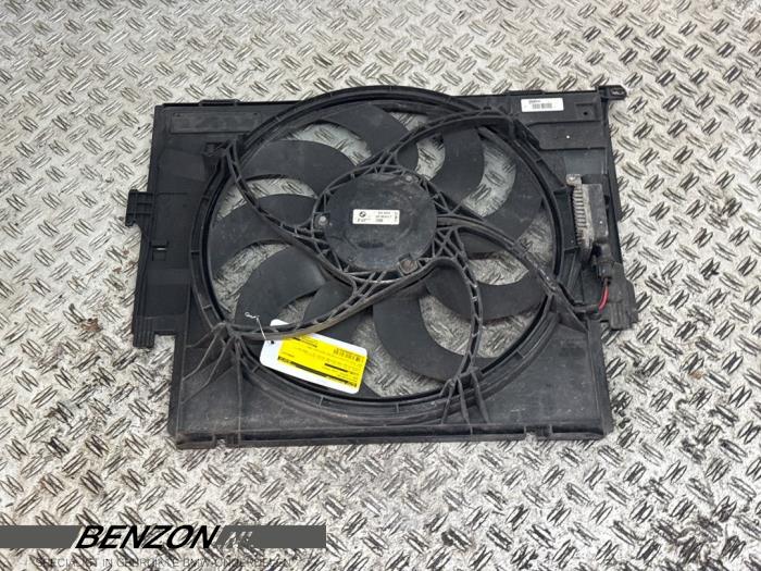 Gebrauchte Kühlerventilator BMW 1 serie (F21) 114i 1.6 16V Preis € 30,00 Margenregelung angeboten von Benzon Autodemontage