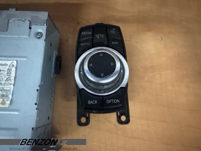Gebrauchte Navigation Set BMW 1 serie (F20) 116d 1.5 12V TwinPower Preis € 250,00 Margenregelung angeboten von Benzon Autodemontage