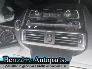 Used Navigation set BMW 1 serie (F20) 116d 1.5 12V TwinPower Price on request offered by Benzon Autodemontage