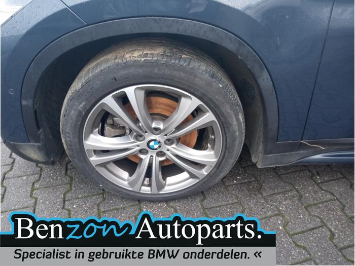 Obręcz koła przedniego z BMW X1 (F48) xDrive 20d 2.0 16V 2017