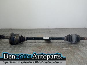 Used Drive shaft, rear right BMW 5 serie Touring (F11) 525d xDrive 16V Price on request offered by Benzon Autodemontage