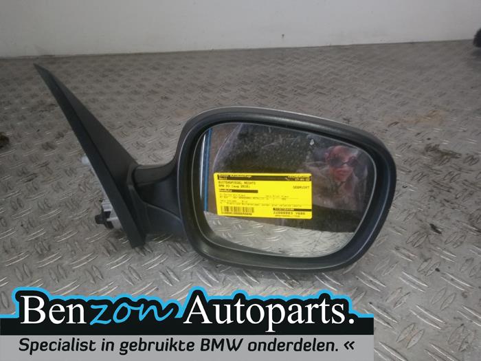Wing mirror, right from a BMW X3 (F25) xDrive20d 16V 2010