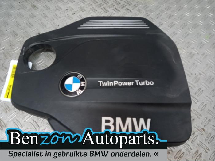 Engine cover from a BMW 1 serie (F20) 118d 2.0 16V 2019