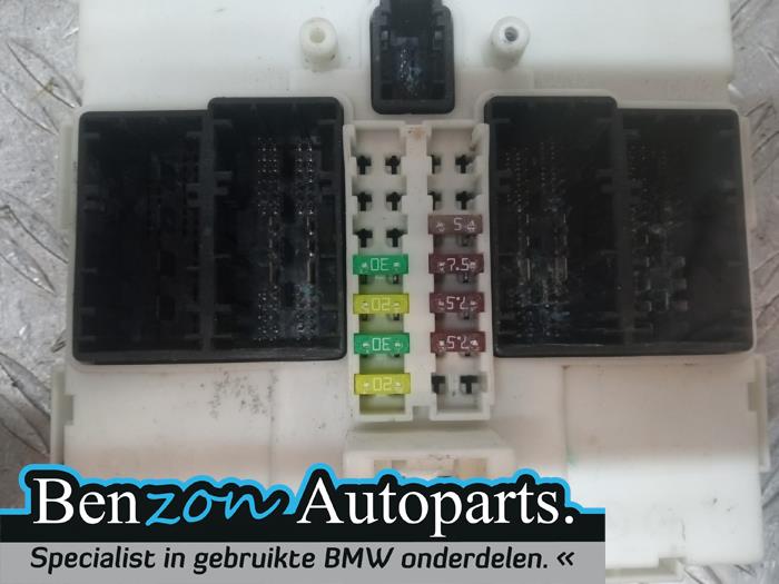 Steuergerät Body Control van een BMW 1 serie (F20) 118d 2.0 16V 2019