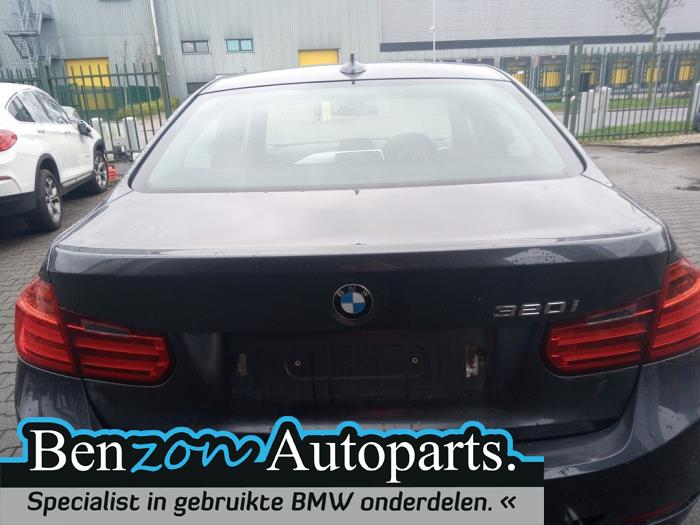 Hayon d'un BMW 3 serie (F30) 320i 2.0 16V 2012