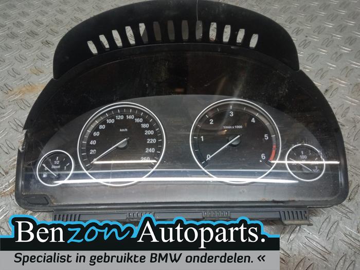 Panel de instrumentación de un BMW 5-Serie 2012
