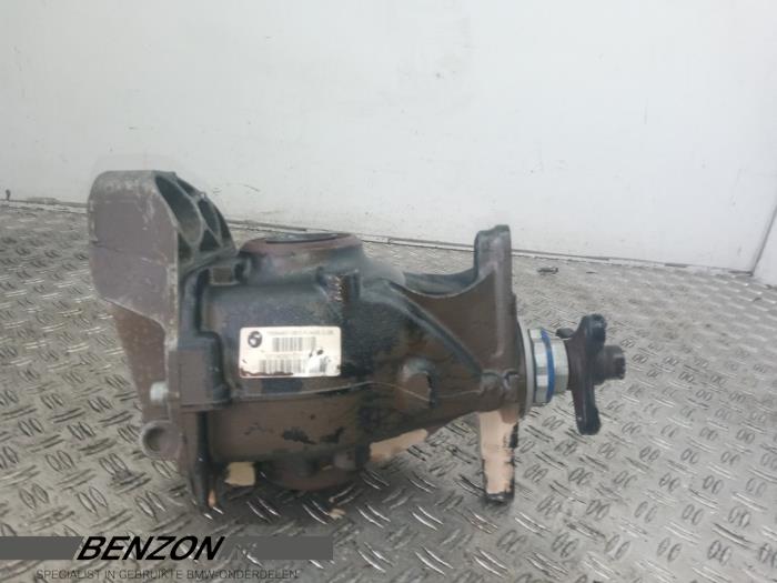 Usagé Différentiel arrière BMW 4 serie (F32) 420i 2.0 Turbo 16V Prix € 300,00 Règlement à la marge proposé par Benzon Autodemontage