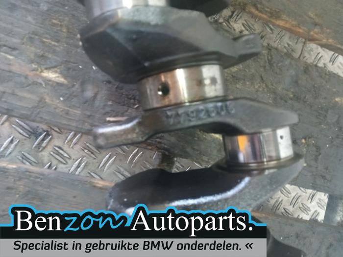 Crankshaft BMW 5Serie 7792608 M57306D5 Benzon Autodemontage