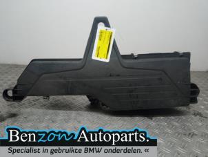 Used Air box BMW 3 serie (F30) 316d 2.0 16V Price on request offered by Benzon Autodemontage