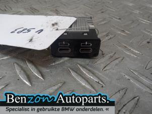 Usados Enchufe USB BMW X2 (F39) M35i 2.0 16V Twin Power Turbo Precio de solicitud ofrecido por Benzon Autodemontage