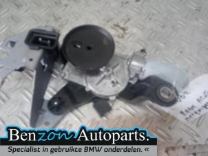 Used Rear wiper motor BMW 3 serie Touring (F31) 320d 2.0 16V Price on request offered by Benzon Autodemontage