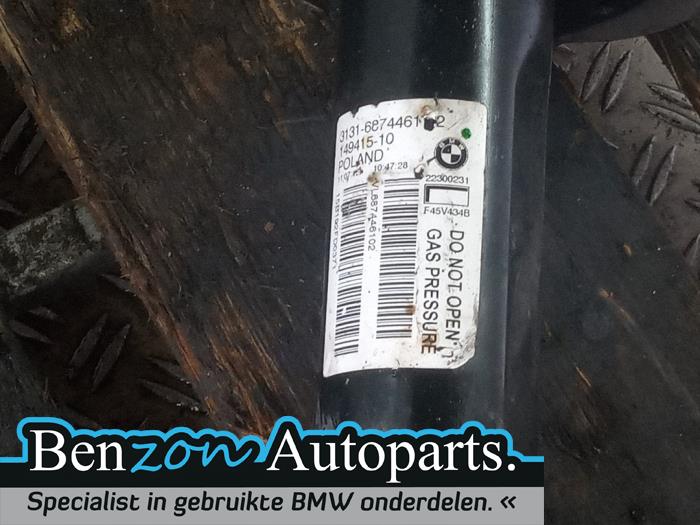 Front shock absorber rod, left from a BMW 2-Serie 2017