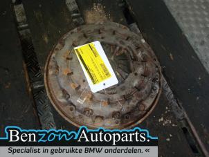 Used Clutch kit (complete) BMW 4 serie (F33) 420d 2.0 16V Price on request offered by Benzon Autodemontage