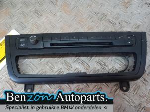 Used Radio control panel BMW 3 serie Touring (F31) 320d 2.0 16V Price on request offered by Benzon Autodemontage