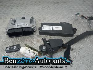 Used Set of locks BMW 3 serie Touring (E91) 318d 16V Price on request offered by Benzon Autodemontage