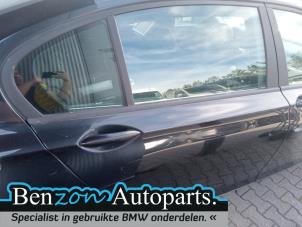 Usagé Porte arrière droite BMW 7 serie (F01/02/03/04) 750i,Li,LiS V8 32V Prix sur demande proposé par Benzon Autodemontage