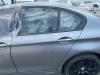 BMW 5 serie (F10) 520d 16V Puerta de 4 puertas izquierda detrás