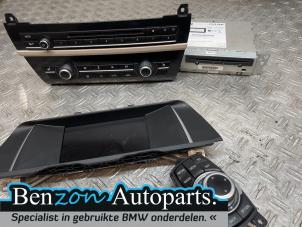 Used Navigation set BMW 5 serie Touring (F11) 520d 16V Price on request offered by Benzon Autodemontage