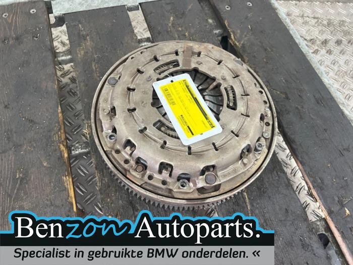Clutch kit (complete) from a BMW 3 serie (F30) 328d 2.0 16V 2013
