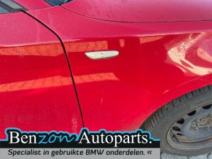 Used Front wing, right BMW 1 serie (E81) 116i 1.6 16V Price on request offered by Benzon Autodemontage
