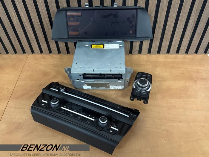 Begagnade Navigeringsset BMW 5 serie Touring (F11) Pris € 449,99 Marginaltabell erbjuds av Benzon Autodemontage