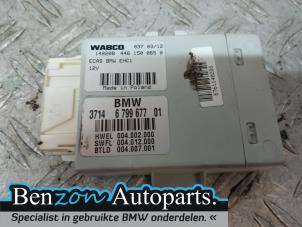 Used Air suspension module BMW 5 serie Touring (F11) Price on request offered by Benzon Autodemontage