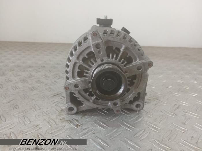 Usagé Dynamo BMW X1 (F48) sDrive 28i 2.0 16V Twin Power Turbo Prix € 45,00 Règlement à la marge proposé par Benzon Autodemontage