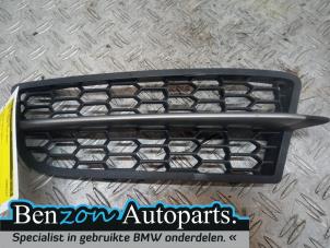 Used Bumper grille BMW 1 serie (F21) M135i 3.0 24V Price on request offered by Benzon Autodemontage