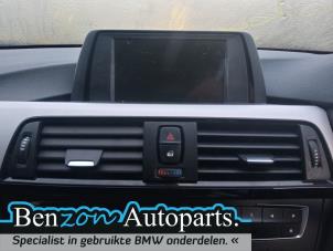Used Navigation set BMW 3 serie Touring (F31) 318d 2.0 16V Price € 423,50 Inclusive VAT offered by Benzon Autodemontage