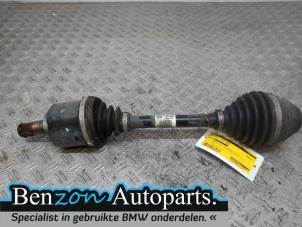Used Front drive shaft, left BMW 2 serie Active Tourer (F45) 218d 2.0 TwinPower Turbo 16V Price on request offered by Benzon Autodemontage