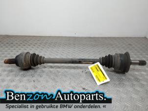 Used Drive shaft, rear left BMW 5 serie (F10) 520d 16V Price on request offered by Benzon Autodemontage