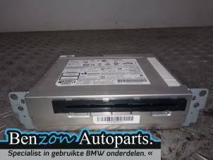 Używane Radioodtwarzacz CD BMW 1-Serie Cena na żądanie oferowane przez Benzon Autodemontage