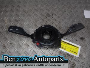 Used Steering column stalk BMW 5-Serie Price on request offered by Benzon Autodemontage