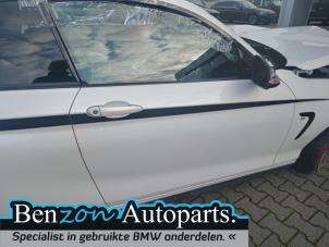 Usados Puerta 2 puertas derecha BMW 2 serie (F22) 218i 1.5 TwinPower Turbo 12V Precio € 242,00 IVA incluido ofrecido por Benzon Autodemontage