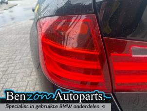 Used Taillight, left BMW 3 serie Touring (F31) 320i 2.0 16V Price € 151,25 Inclusive VAT offered by Benzon Autodemontage