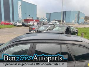 Used Roof rail kit BMW 3 serie Touring (F31) 320i 2.0 16V Price on request offered by Benzon Autodemontage