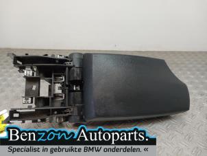 Used Armrest BMW 1 serie (E87/87N) 118d 16V Price on request offered by Benzon Autodemontage